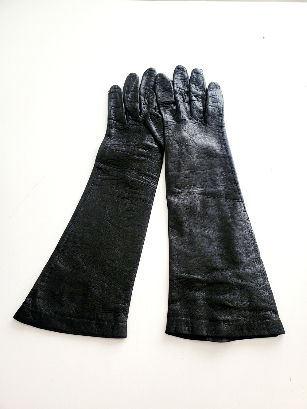 Long Black Leather Women's Gloves - Elegant Evening Style